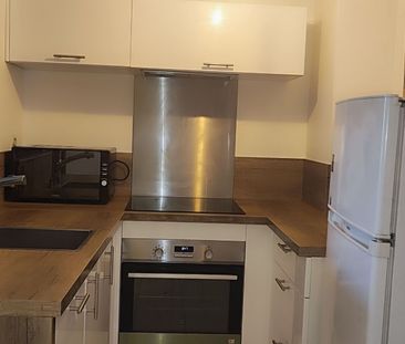 Appartement à louer 2 pièces • 33,83 m2 Marignane - Photo 4