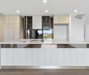 Living At The Griffin - Photo 4