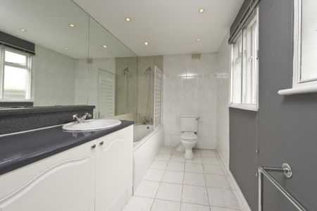 St Anns Villas, Holland Park, W11, London - Photo 5