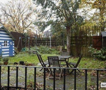 Eglinton Hill, London, United Kingdom, SE18 - Photo 3