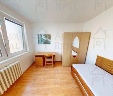 Dlouhodobý pronájem bytu v RD 2+1 CP 50,7 m, neprůchozí pokoje, šat... - Fotografie 4