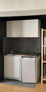 Location Appartement 1 pièce 26m² CASTELNAUDARY 11400 - Photo 3