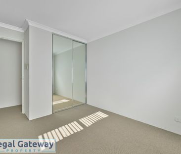 69 Lycaste Parade, TREEBY WA 6164 - Photo 5