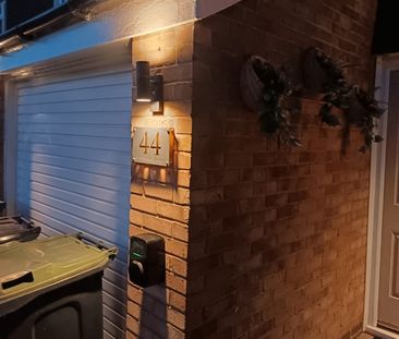 Room in a Shared House, Stockbury Road, CR0 - Photo 6