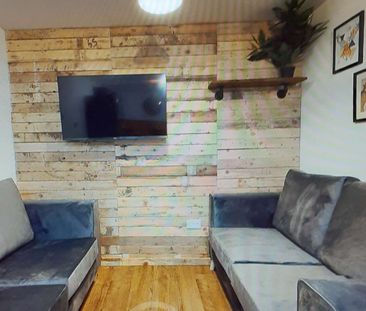 OX Living is proud to present this high-quality 7-bedroom co-living... - Photo 1