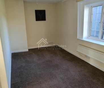 1 bedroom block of apartments to rent - Photo 2