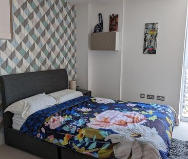 1 Bed Flat, Emily Street, E16 - Photo 6