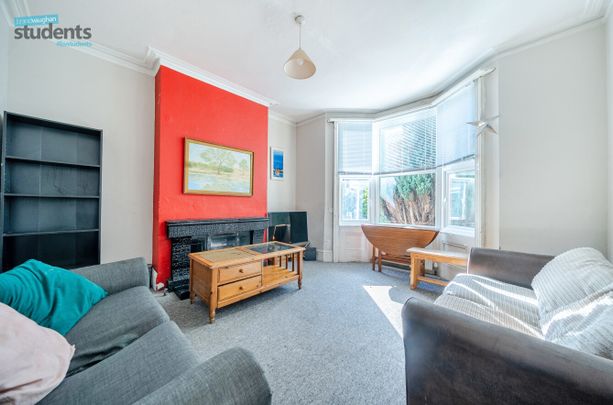 5 bedroom terraced house to rent - Photo 1