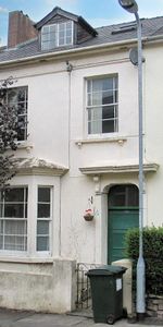 1 bedroom in a house share to rent - Photo 3