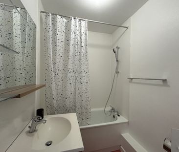 Location Appartement 1 pièce 26m² TROYES 10000 - Photo 4