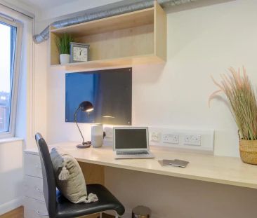 Bronze 6-7 Bed Room - Photo 6