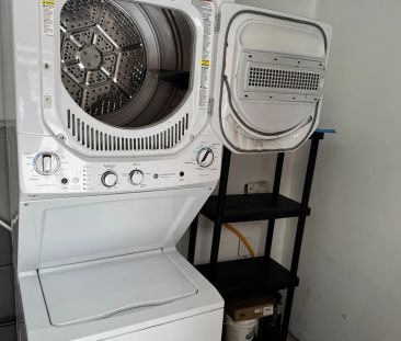 1152 King Street E #2 - Photo 6