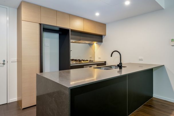 212/68 Leveson Street, North Melbourne - Photo 1