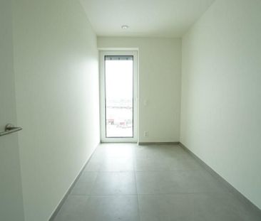 Dit drieslaapkamerappartement is gelegen aan de Nieuwe Dokken en is... - Foto 4