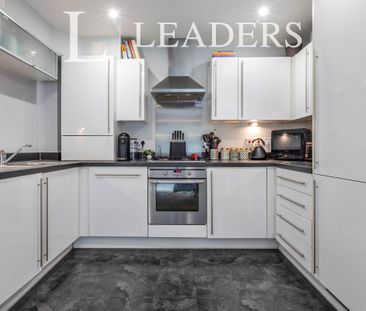 1 bedroom apartment to rent Canalside, Redhill, RH1 - Photo 3