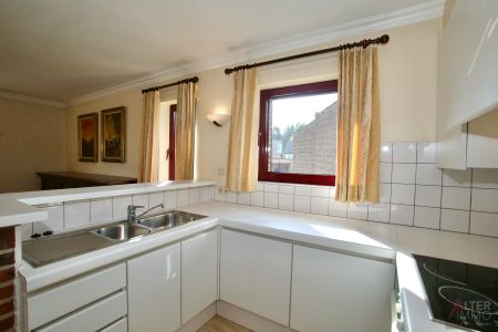 2 slaapkamer appartement met klein terras en inpandige garage vlakbij Zolder-centrum. - Foto 4