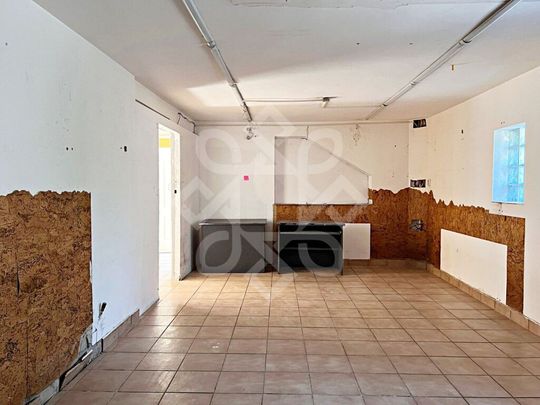 Casa cu 6 camere de inchiriat in Rogerius - Fotografie 1