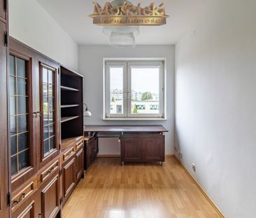 Warszawa, Ursynów, Kabaty, Aleja Komisji Edukacji Narodowej – zdjęcie 5