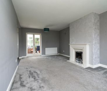 2 bedroom semi-detached bungalow to rent - Photo 3