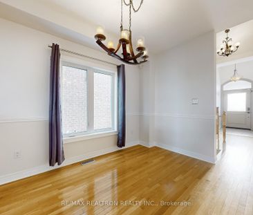 For Lease - 70 Earl Stewart Drive, Aurora, Ontario - Photo 3