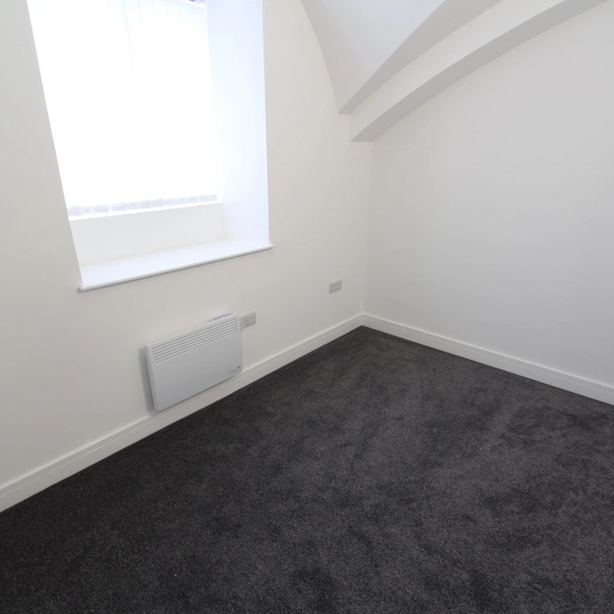 Flat 1 102 Chaucer Close, Sheffield, S5 - Photo 1