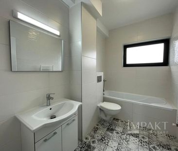 Casa / Vila cu 4 camere de inchiriat - Dezmir - Photo 6