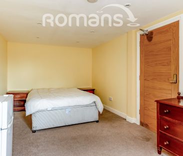1 bedroom property to rent - Photo 2