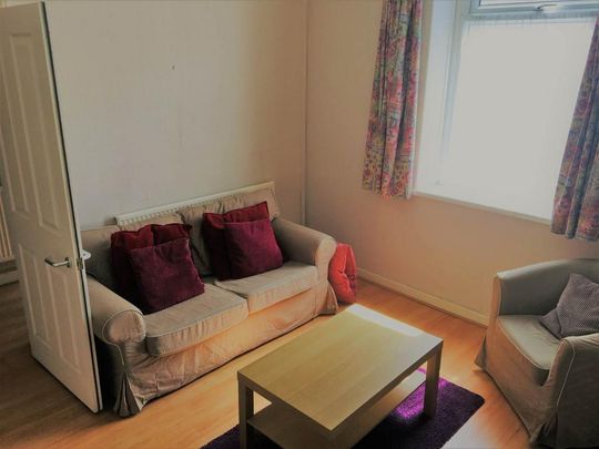 4 bedroom house to rent - Photo 1