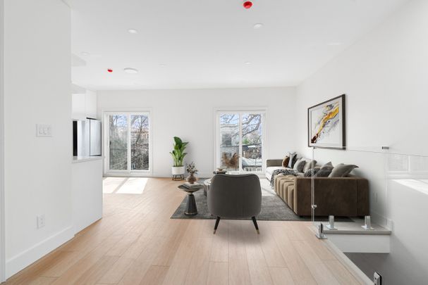 For Lease - 21 Farnham Avenue Unit# Laneway, Toronto, Ontario - Photo 1