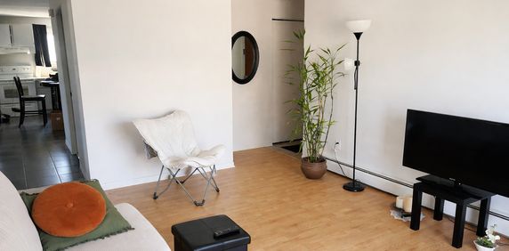 BEAU 5½| INTERNET-CHAUFFAGE-EAU CHAUDE - Photo 2