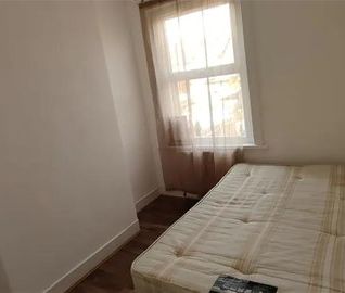 Gillett Avenue, London - Photo 1