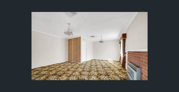 Spacious Family Living in a Convenient Springvale Location - Photo 1