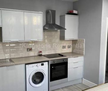 1 bedroom property to rent in Cardiff - Photo 2