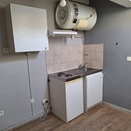Location Appartement 1 pièce 27m² MONTPELLIER 34000 - Photo 3