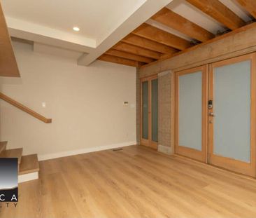 2-328 2nd Street East, North Vancouver - Photo 3