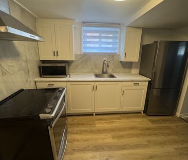 For Lease - 6 Inniswood Drive Unit# Basement, Toronto, Ontario - Photo 4