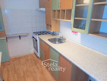 Pronájem bytu 3+1 80 m2 - Photo 2