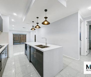 “Modern 4-Bed Family Home in the Heart of Tarneit – Great Schools, ... - Photo 1
