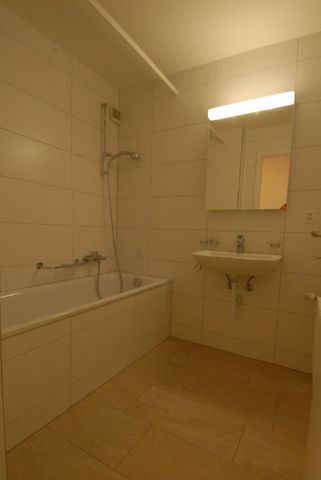 3.5 Zimmer, 68 m², 2. Stock - Photo 3