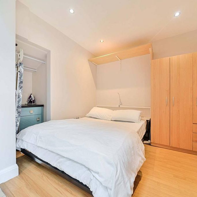 Studio to rent - Photo 1