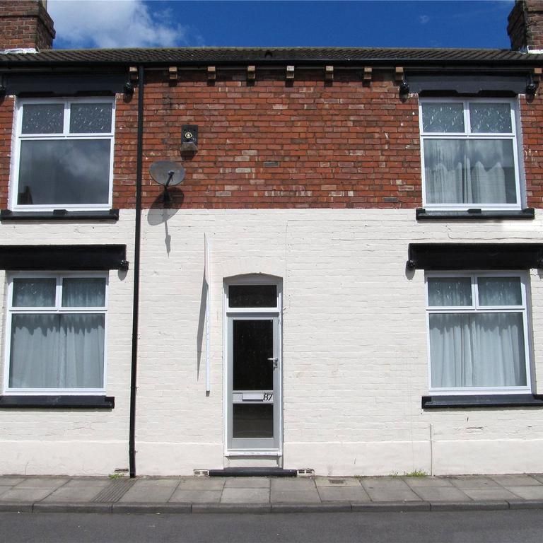 5 bedroom house to rent - Photo 1