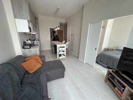 For Lease - 8 Hillsdale Avenue Unit# 1519, Toronto, Ontario - Photo 2