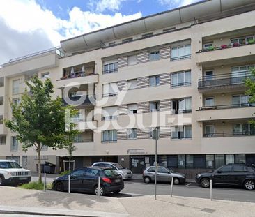 Appartement 1 pièce à louer au centre-ville de Chilly Mazarin - Photo 2