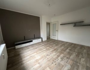 Klein, aber fein - Renovierte Balkonwohnung mit modernem Wannenbad sucht neuen Mieter! - Photo 1
