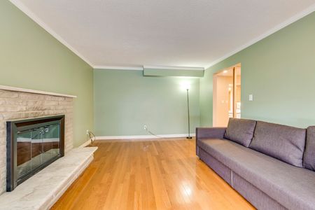 For Lease - 2630 Hayford Court, Mississauga, Ontario - Photo 2