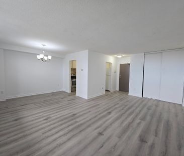 For Lease - 3390 Weston Road, Toronto, Ontario - Photo 6