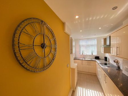 5 bedroom house to rent - Photo 4
