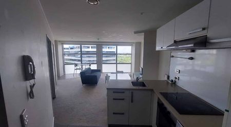 Eclipse Apartments - Photo 2