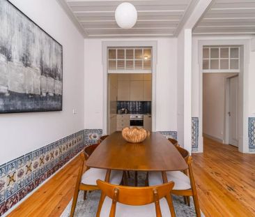 3-bedroom apartment for rent in Santa Maria Maior - Foto 1