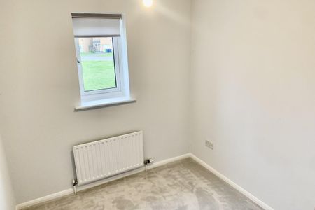 Swanton Close - Photo 2